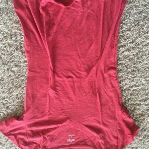 Plain red v neck t-shirt